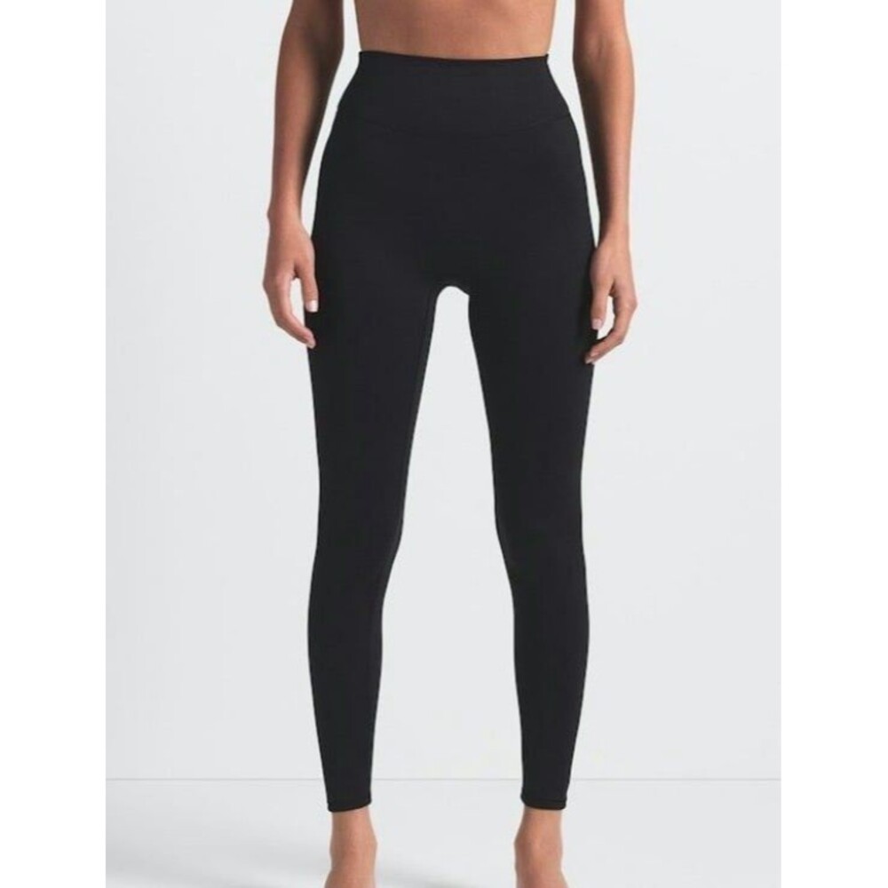 Skims Nike NikeSkims Matte 26" Legging